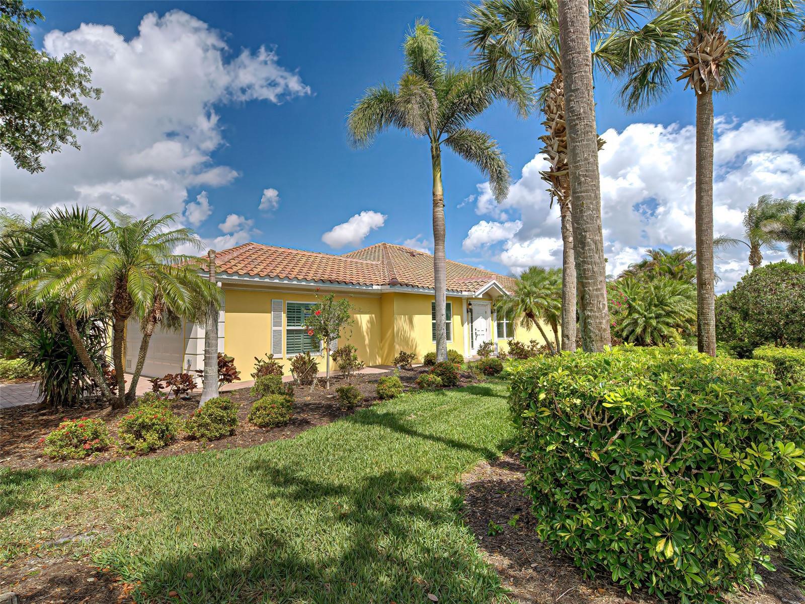 Property Photo:  13150 Huerta Street  FL 34293 