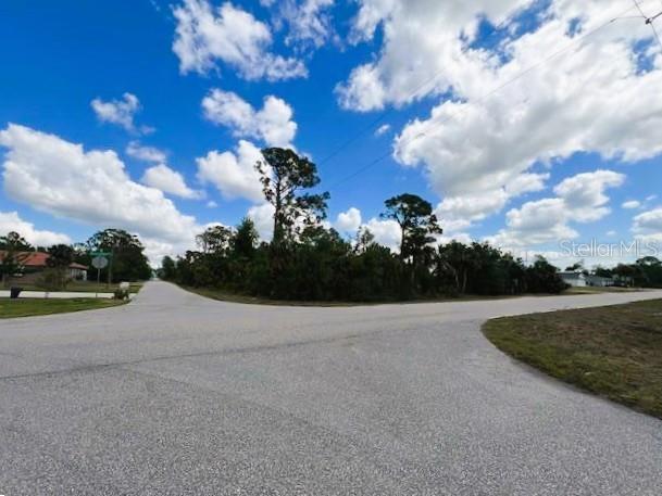 Property Photo: 17128 Wintergarden Avenue FL 33948