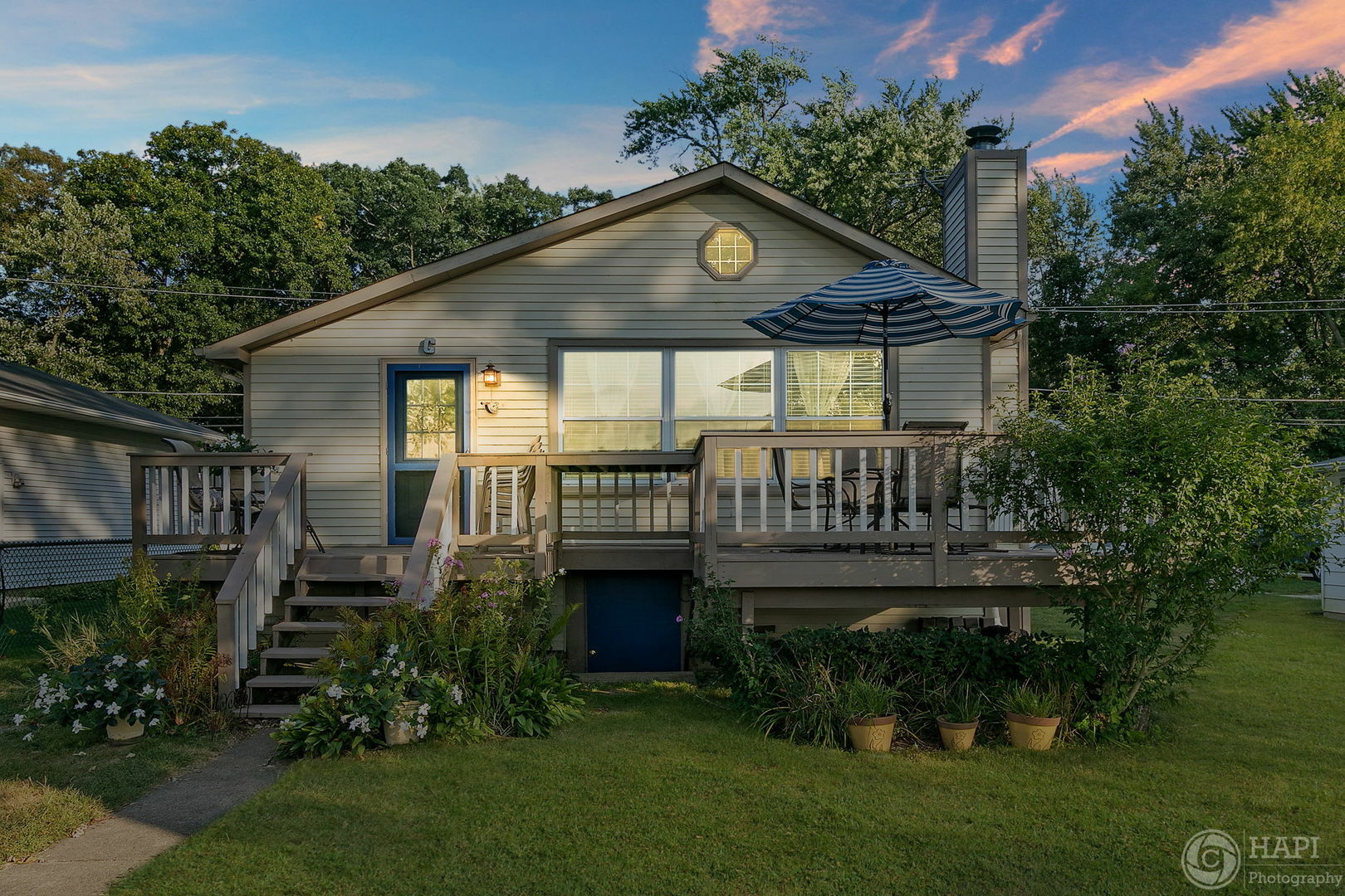 Property Photo: 1904 River Terrace Drive IL 60051