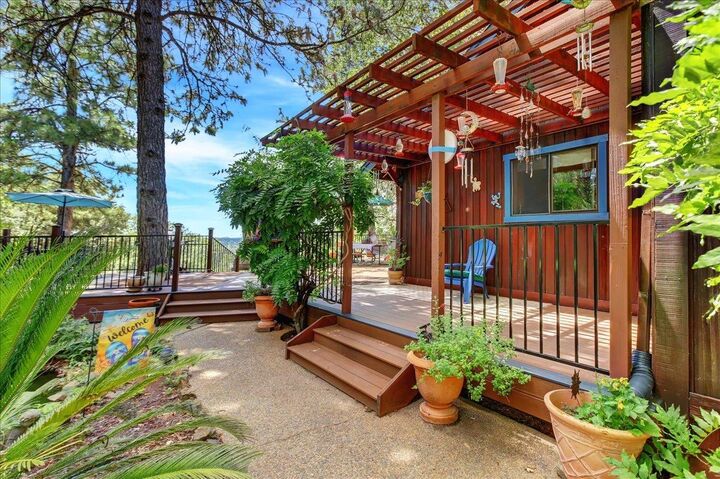 Property Photo:  13220 Avelina Way  CA 95945 