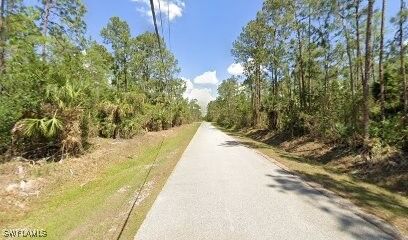Property Photo: 4804 8th Avenue SE FL 34117