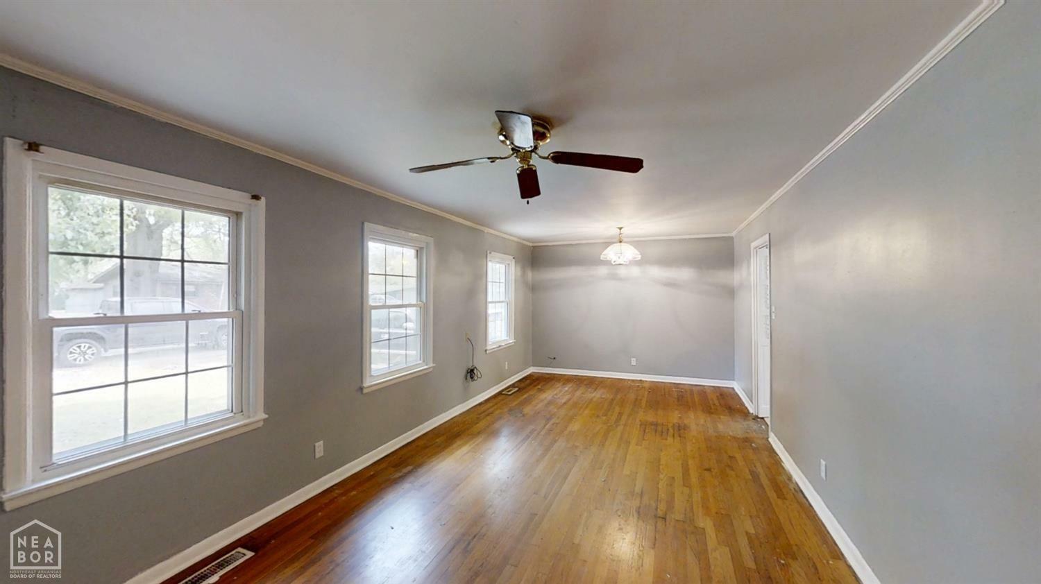 Property Photo:  704 W Ford Avenue  AR 72370 