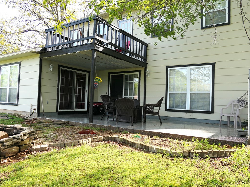 Property Photo: 7003 W Highway 62 AR 72632