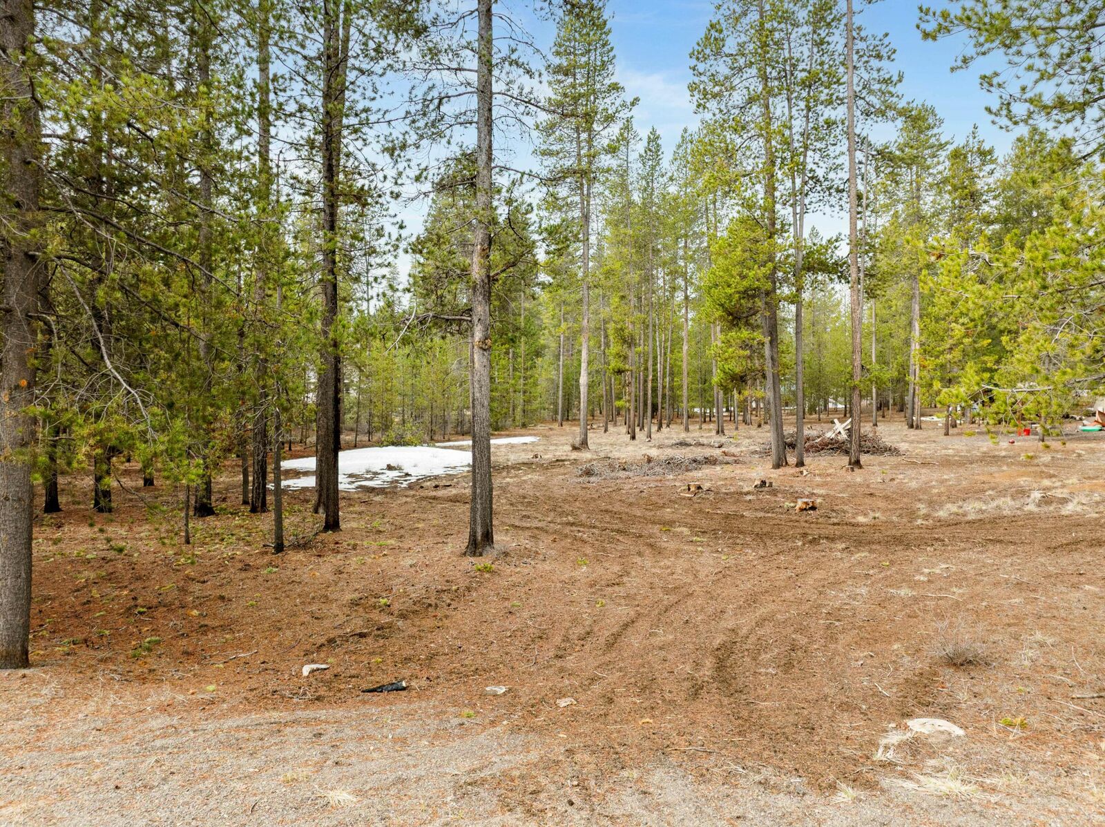 Property Photo:  53623 Woodchuck Drive  OR 97739 