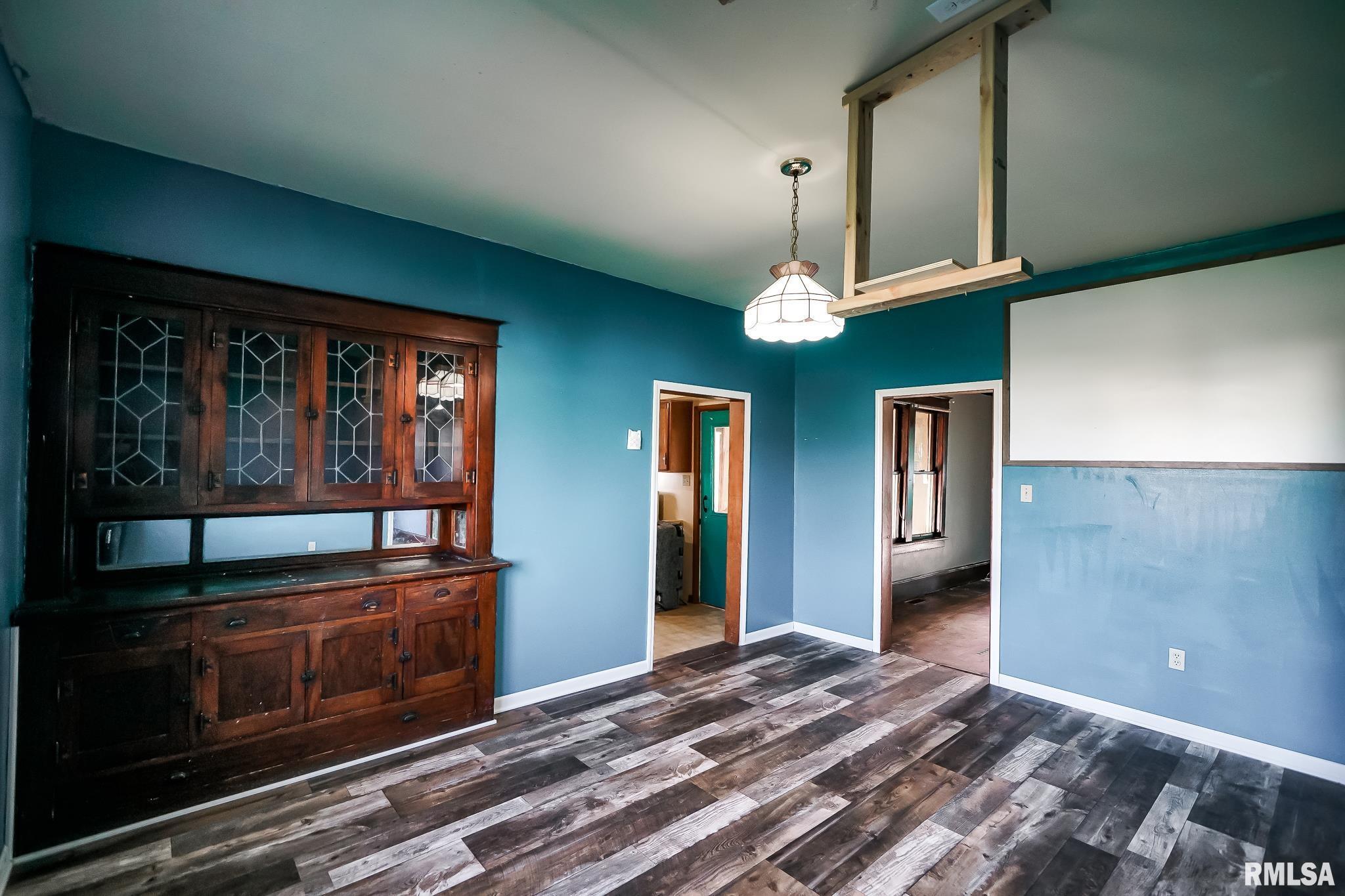 216 N Cedar Street  Toluca IL 61369 photo