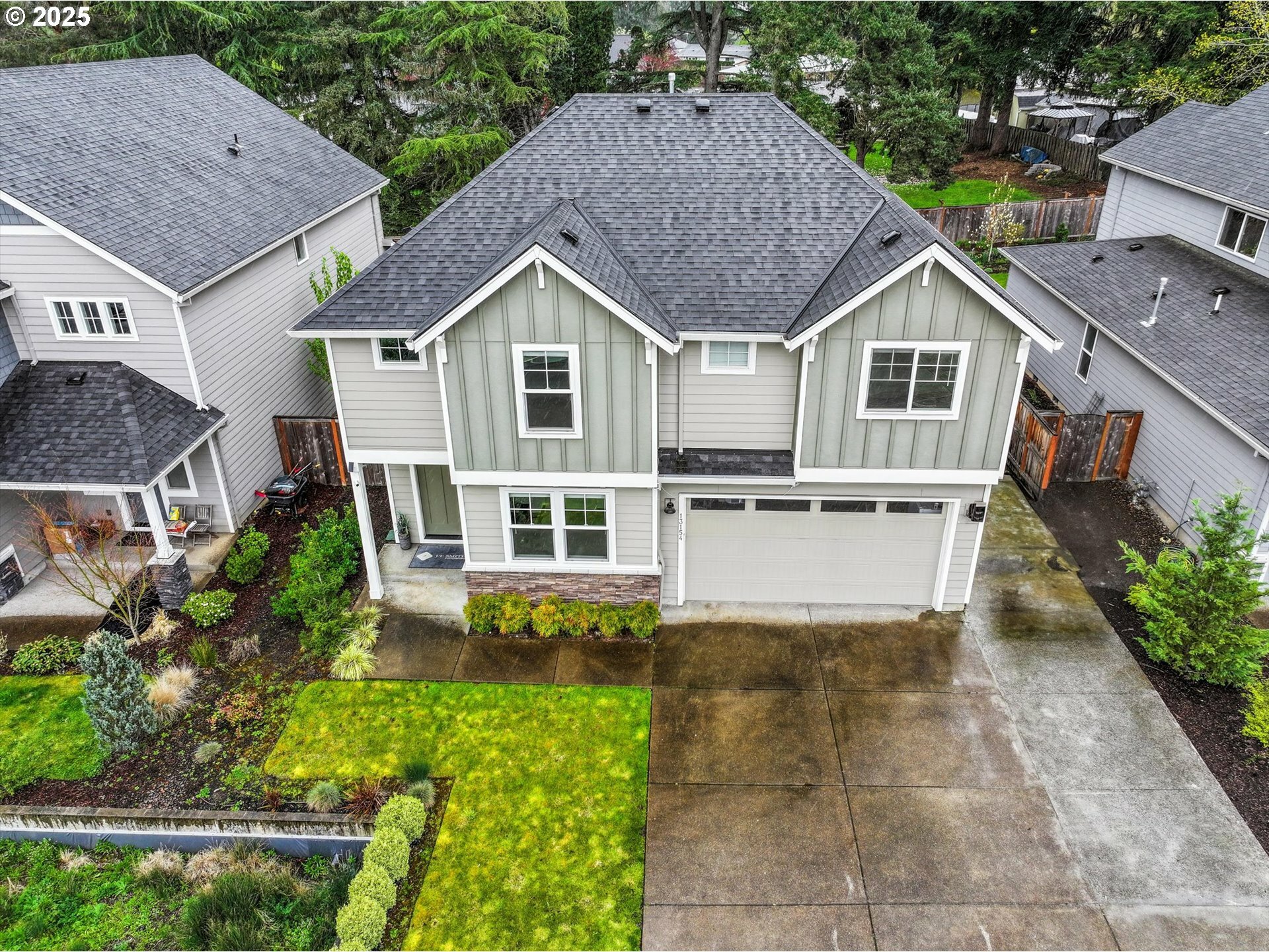 Property Photo: 13154 SW 121st Ave OR 97223