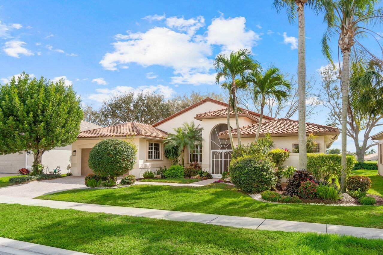 Property Photo: 6836 Chimere Terrace FL 33437