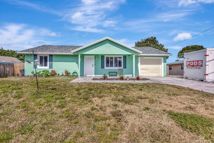 Property Photo:  5605 Sunset Boulevard  FL 34982 