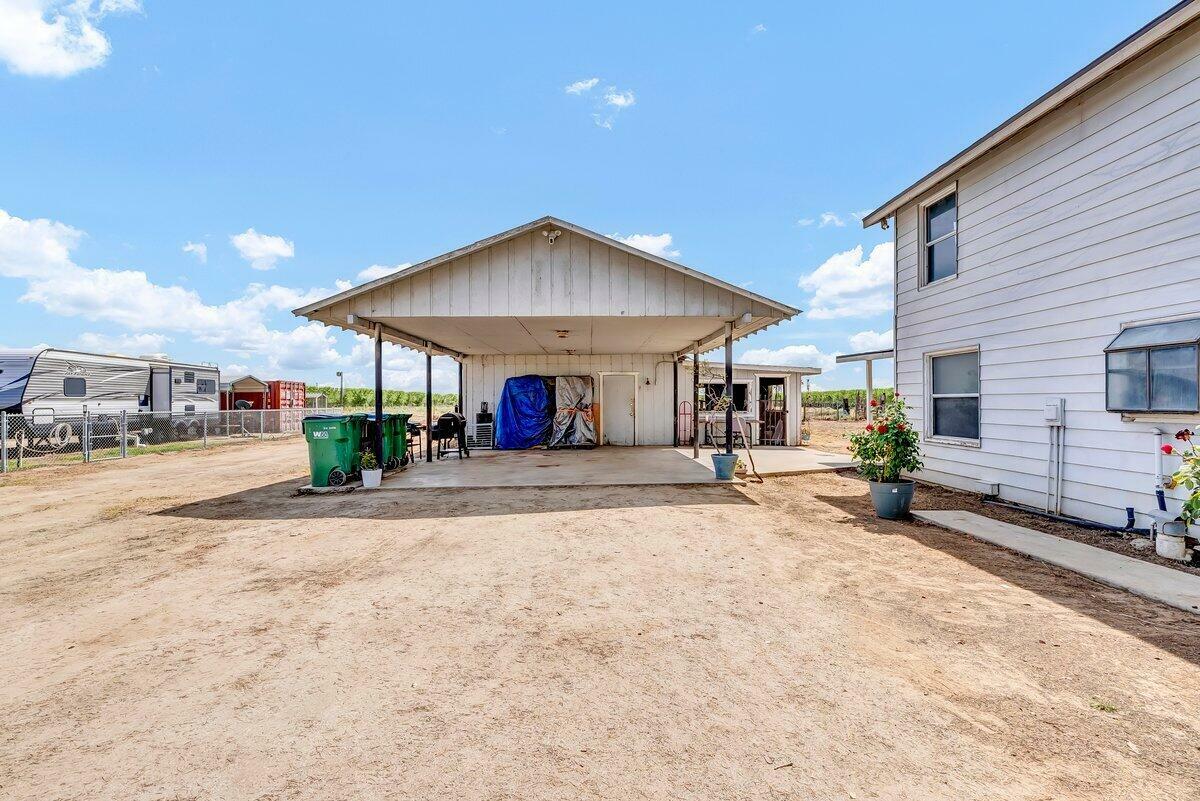 Property Photo: 19775 Avenue 132 CA 93257