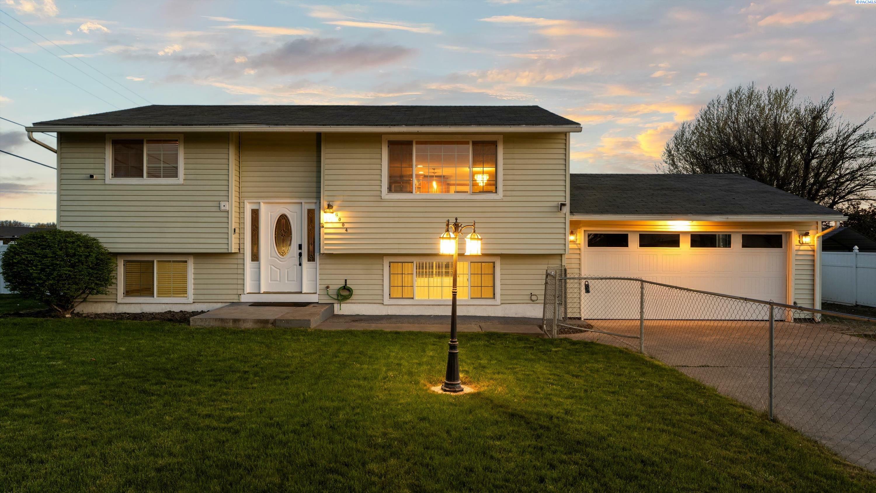 Property Photo: 6004 W Melville Road WA 99301