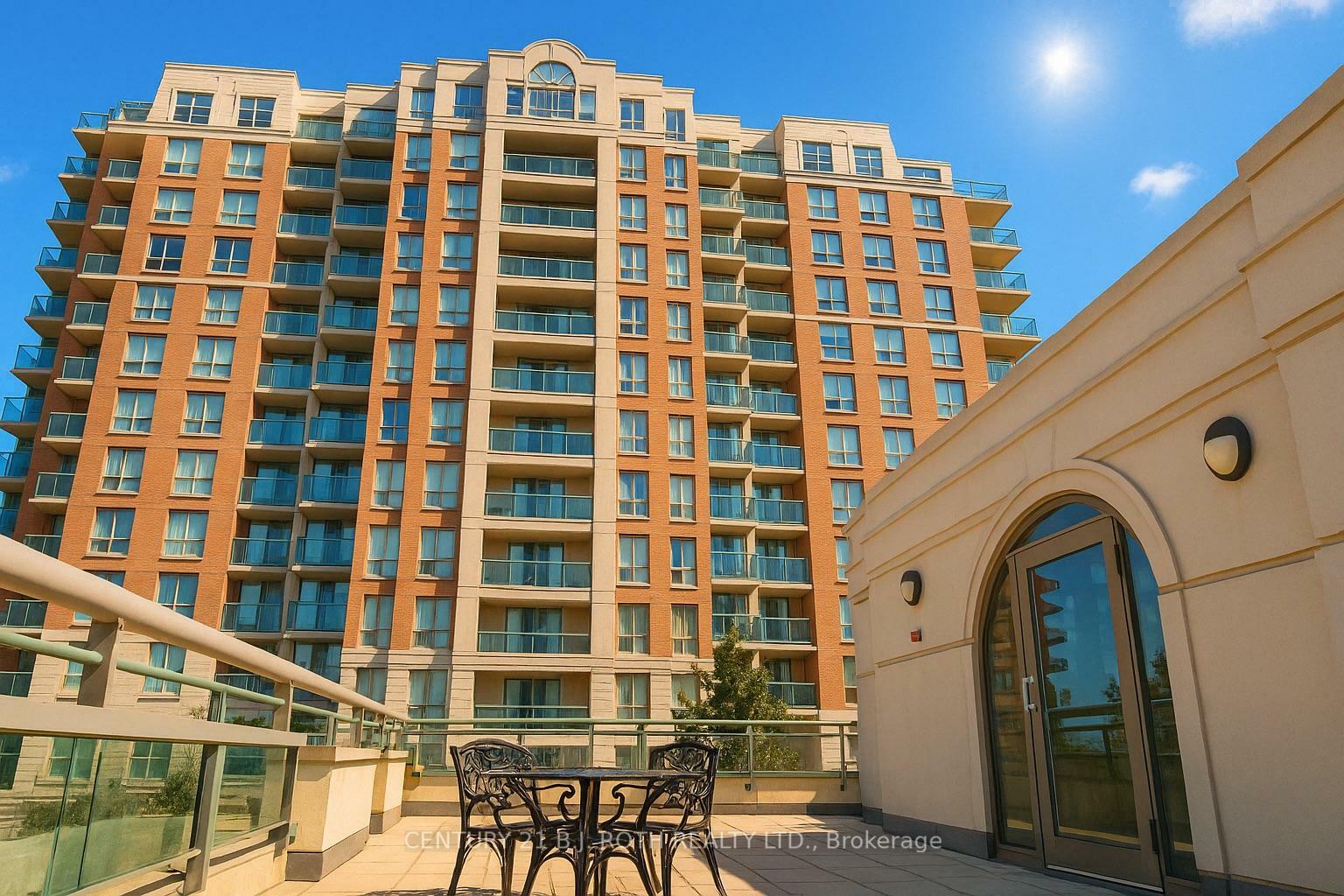 Property Photo: 350 Red Maple Road 1202 ON L4C 0T5