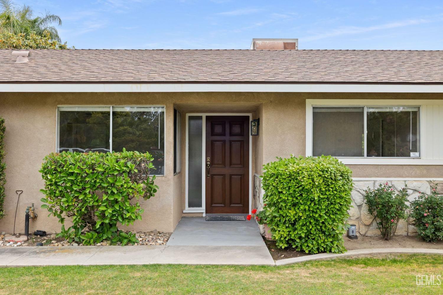 Property Photo: 3325 Crest Drive CA 93306