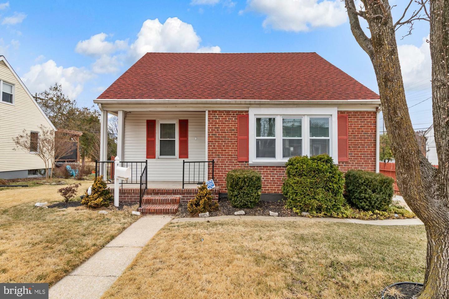 Property Photo: 4 Cavan Drive MD 21093