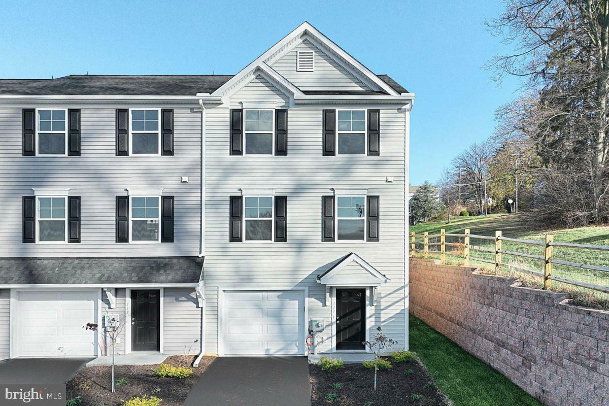 102 Kuechler Court Lot 10  Reading PA 19606 photo