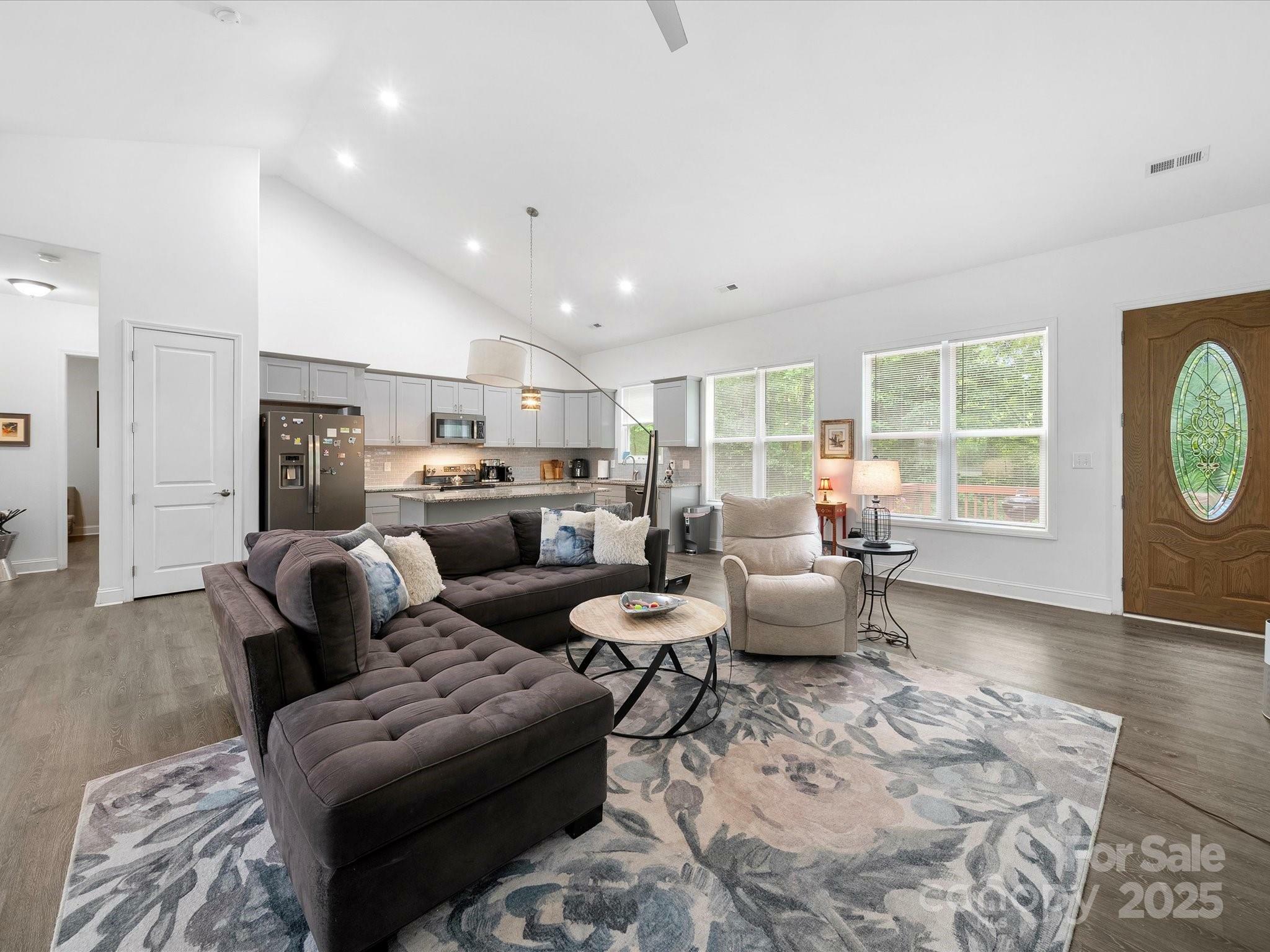 Property Photo: 11104 Pine Grove Avenue NC 28227