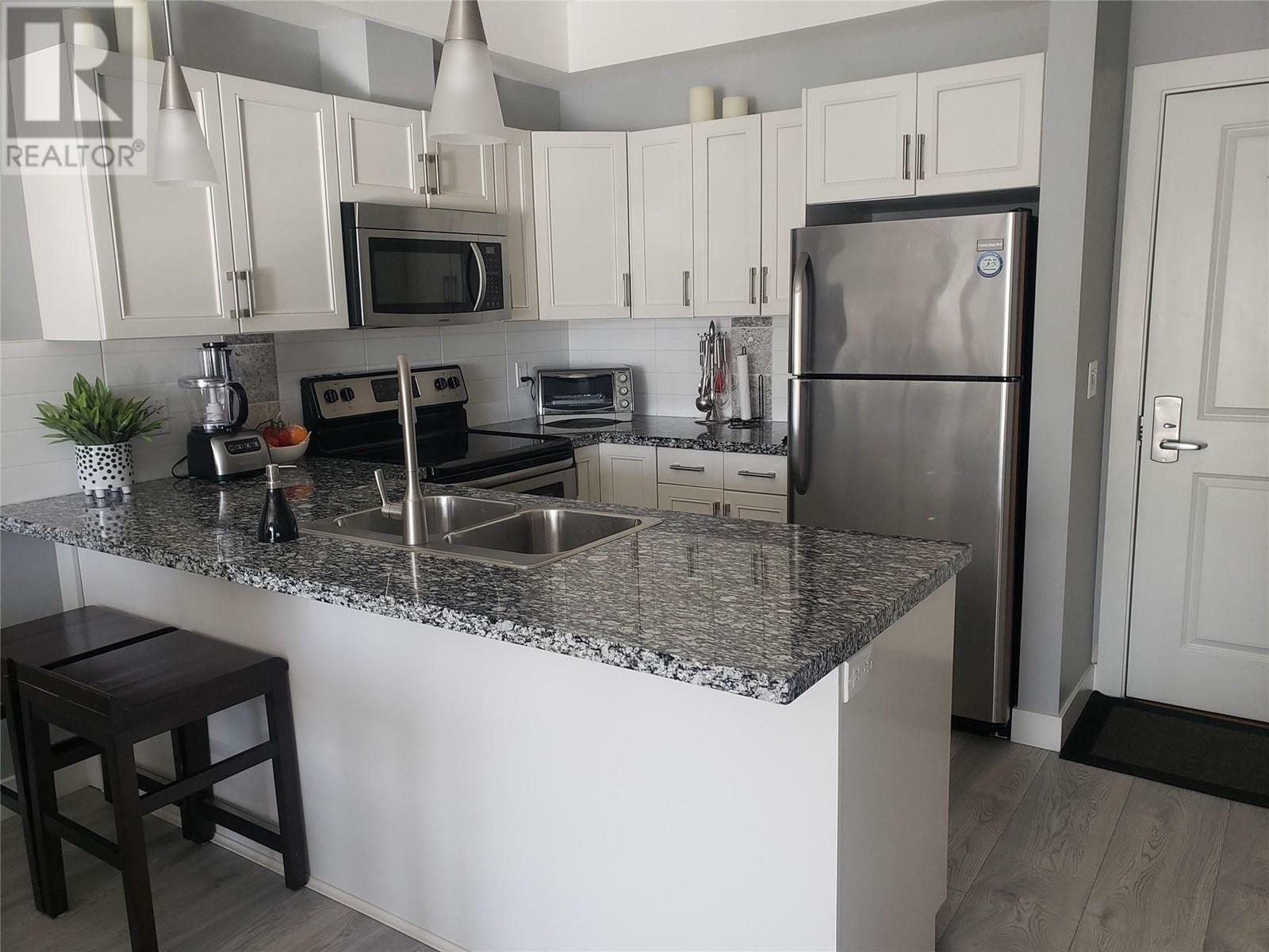 Property Photo: 3229 Skyview Lane 101 BC V4T 3J3