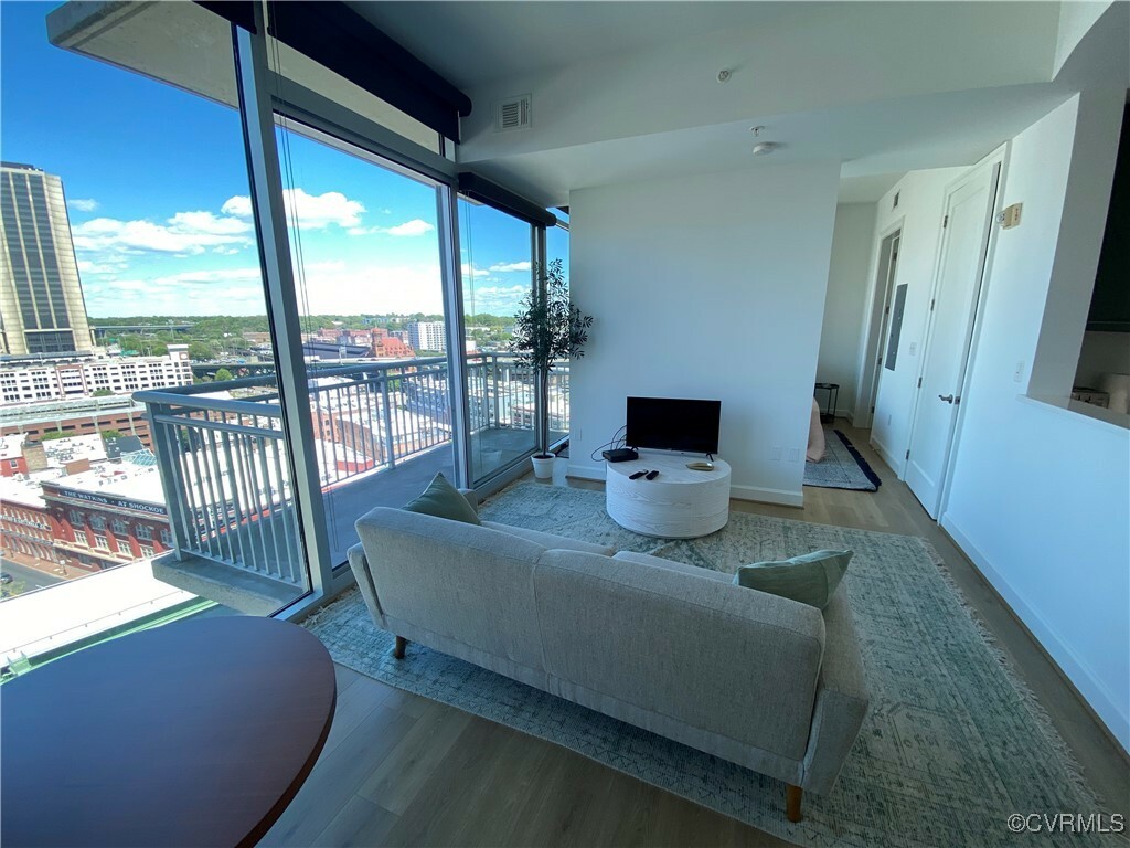 Property Photo: 301 Virginia Street 1511 VA 23221