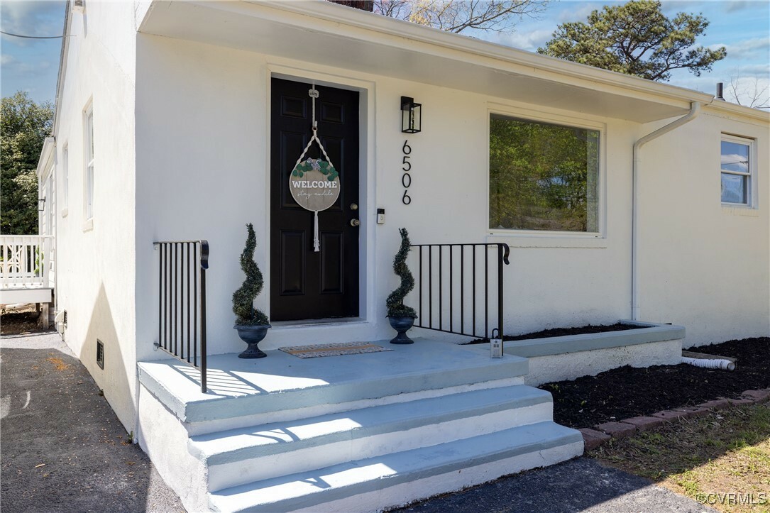 Property Photo: 6506 Galaxie Road VA 23228