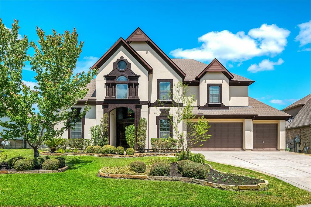 Property Photo: 14 Freestone Stream Place TX 77389