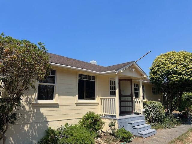 1402 Allard Avenue  Eureka CA 95503 photo