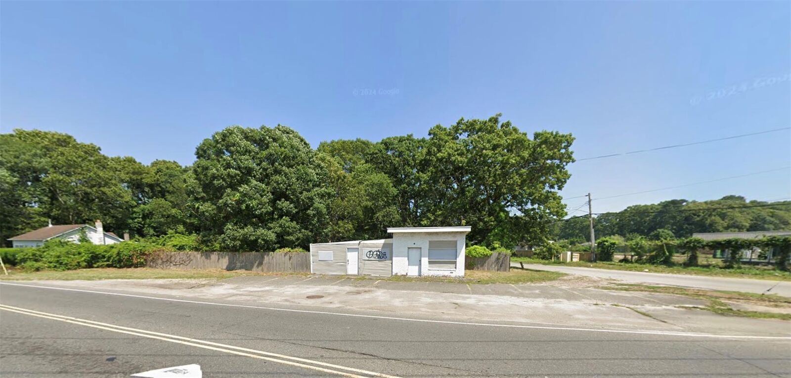 Property Photo:  475 Mastic Road  NY 11951 