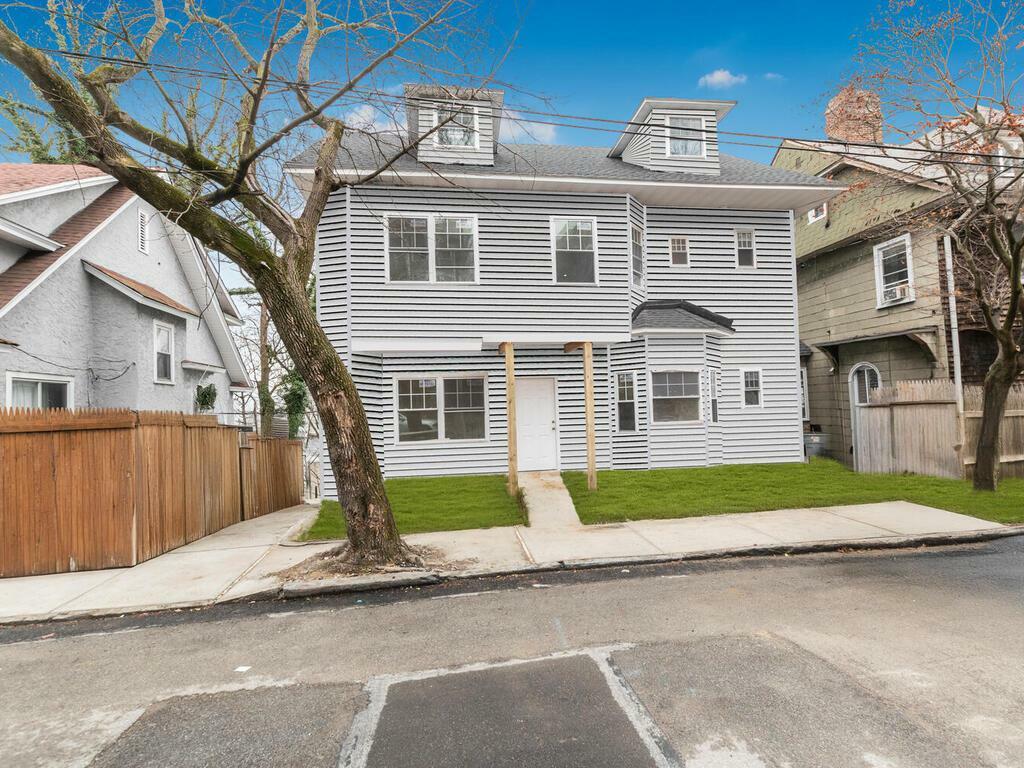 Property Photo: 23 Lincoln Terrace NY 10701