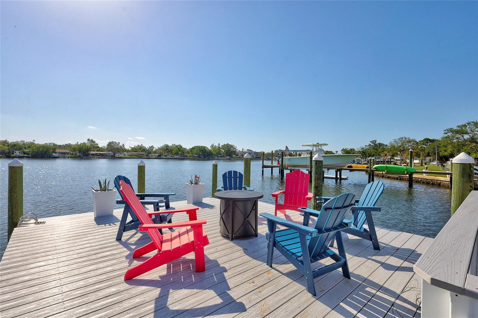 Property Photo:  4151 Sunrise Drive S  FL 33705 