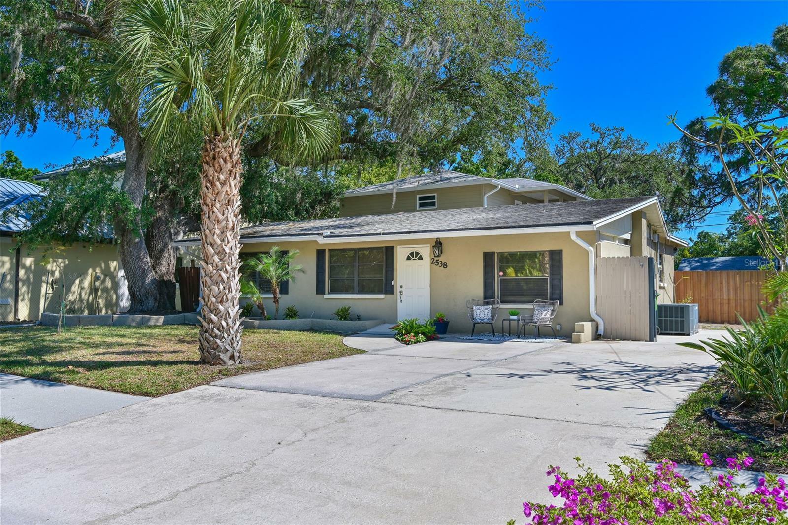 Property Photo: 2538 Floyd Street FL 34239