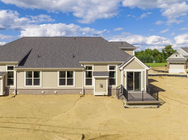 Property Photo:  3736 Chatham Place Place 6  MI 48114 