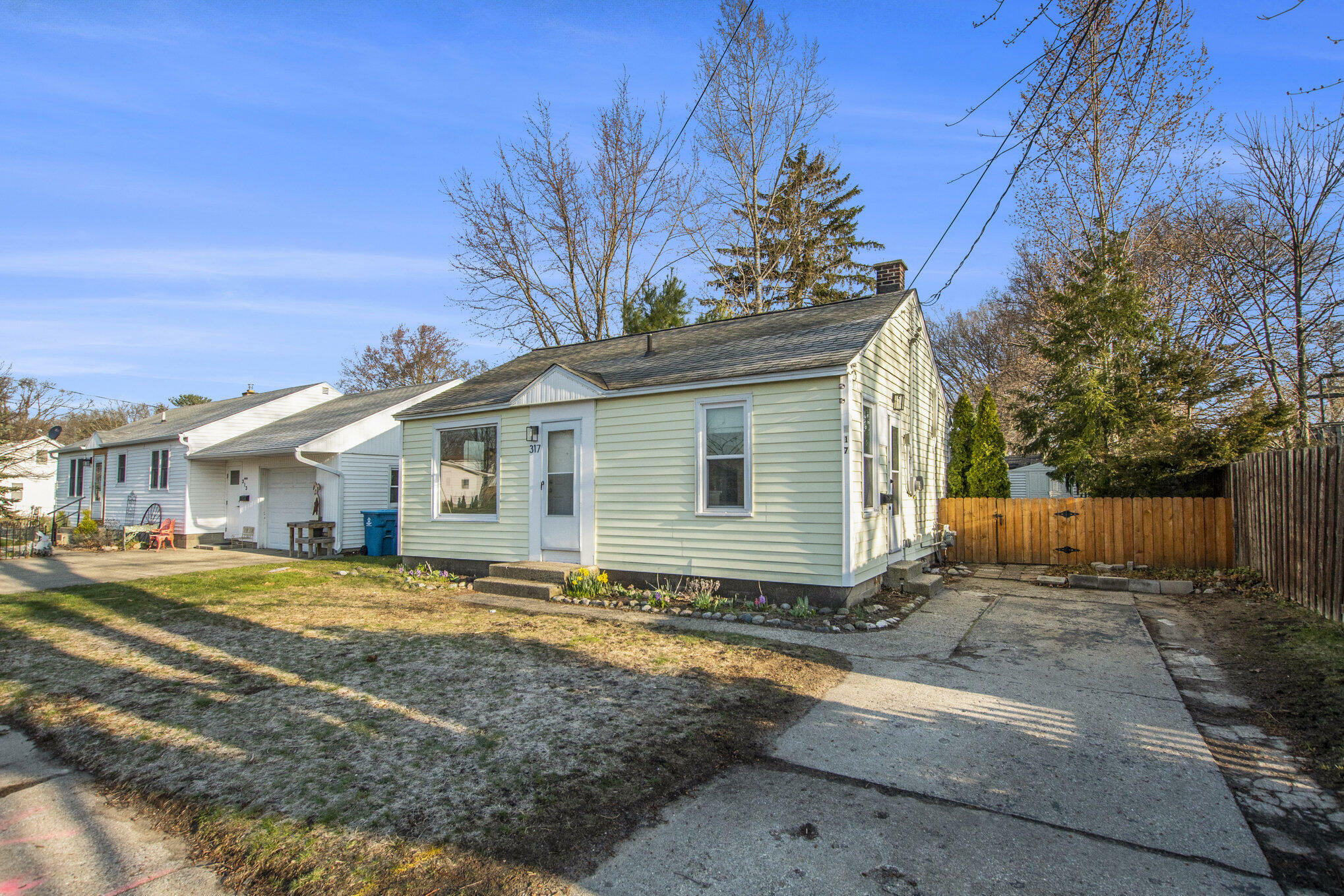 Property Photo: 317 South Street MI 49456