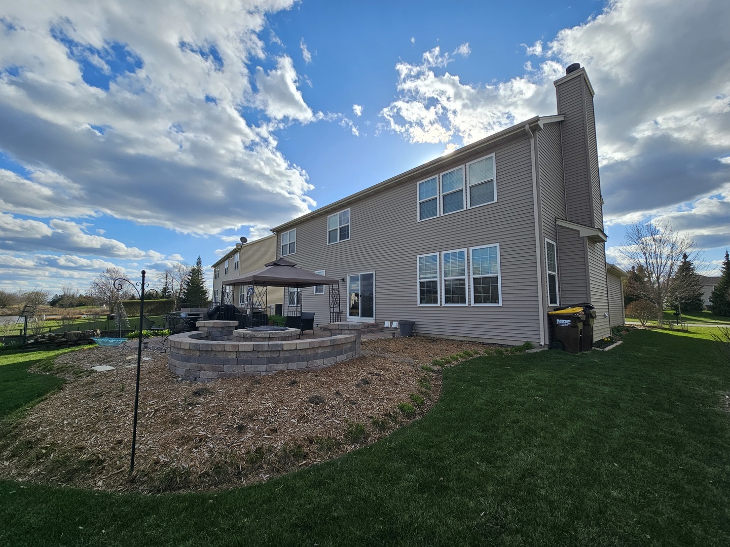 Property Photo: 127 Charleston Lane IL 60136
