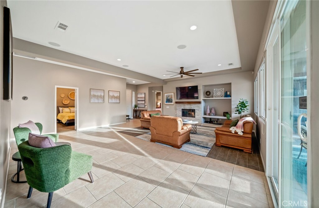 Property Photo: 43451 Sentiero Drive CA 92203