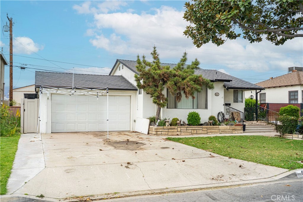 Property Photo: 9933 Alesia Street CA 91733