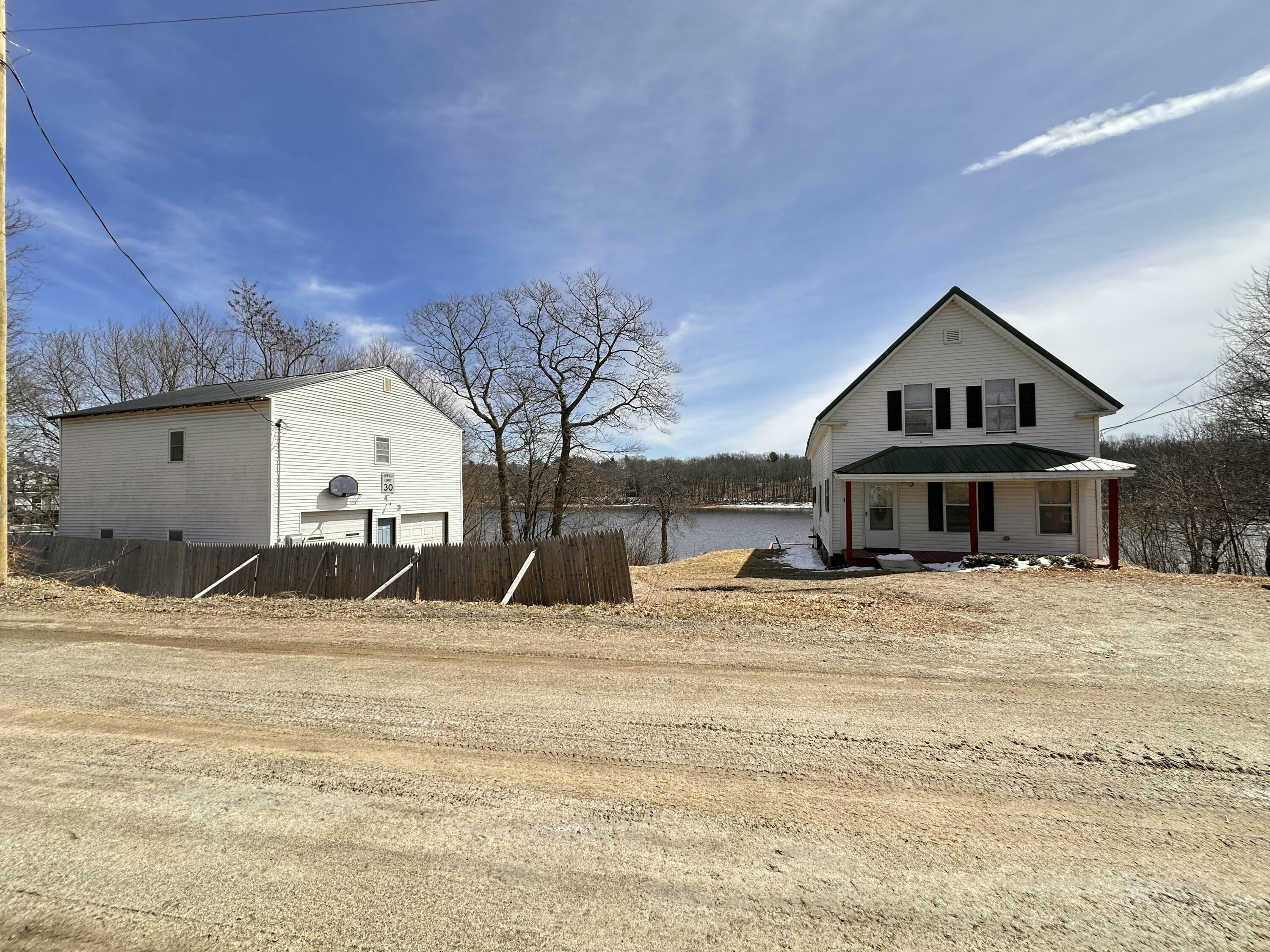 Property Photo: 1 Henderson Court ME 04937