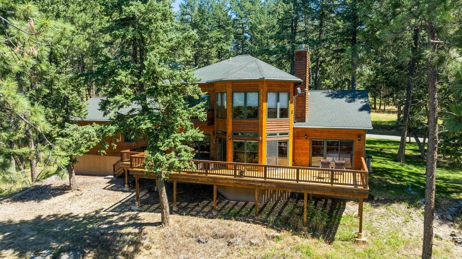 196 Pine Needle Lane  Bigfork MT 59911 photo