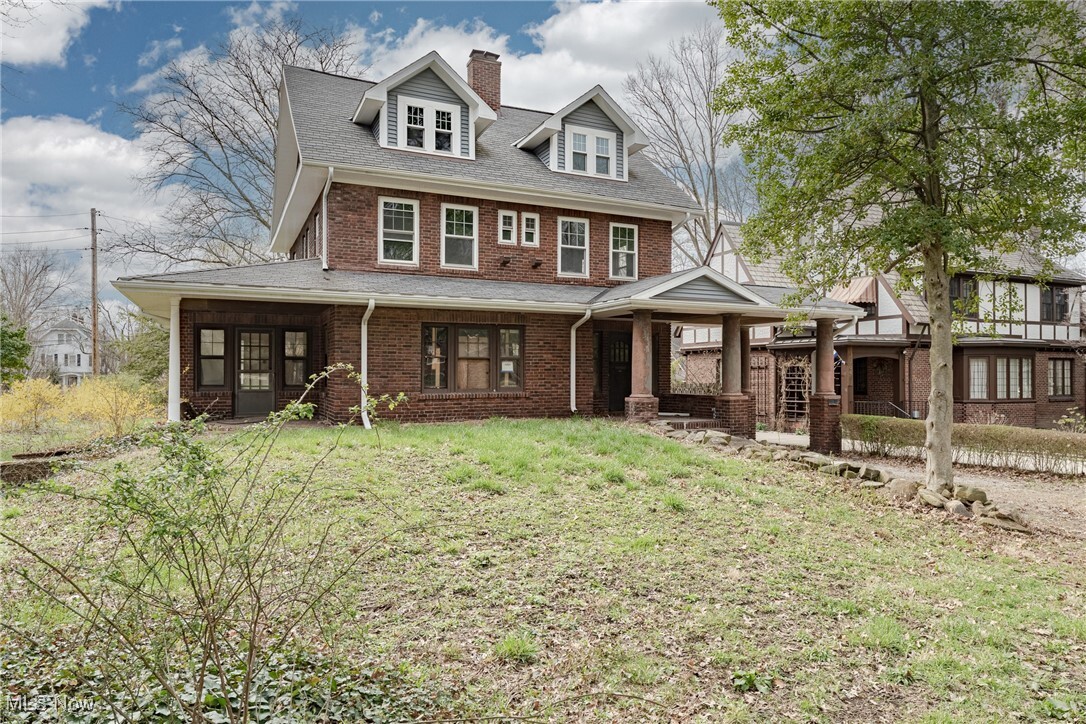 Property Photo: 2094 Lamberton Road OH 44118