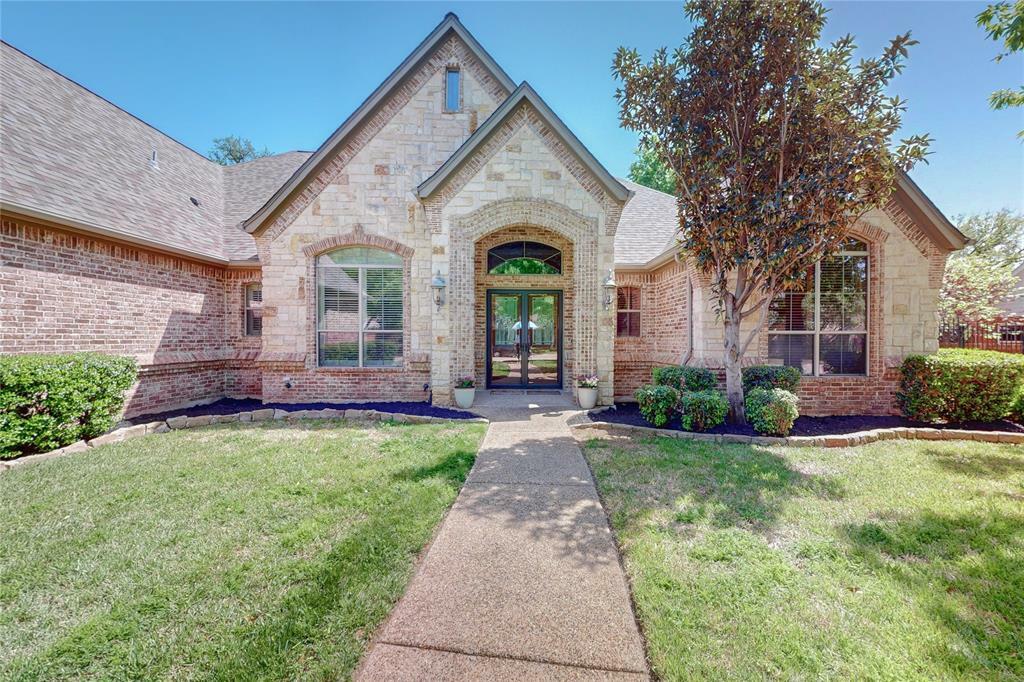 Property Photo: 3925 Westway Terrace TX 76179