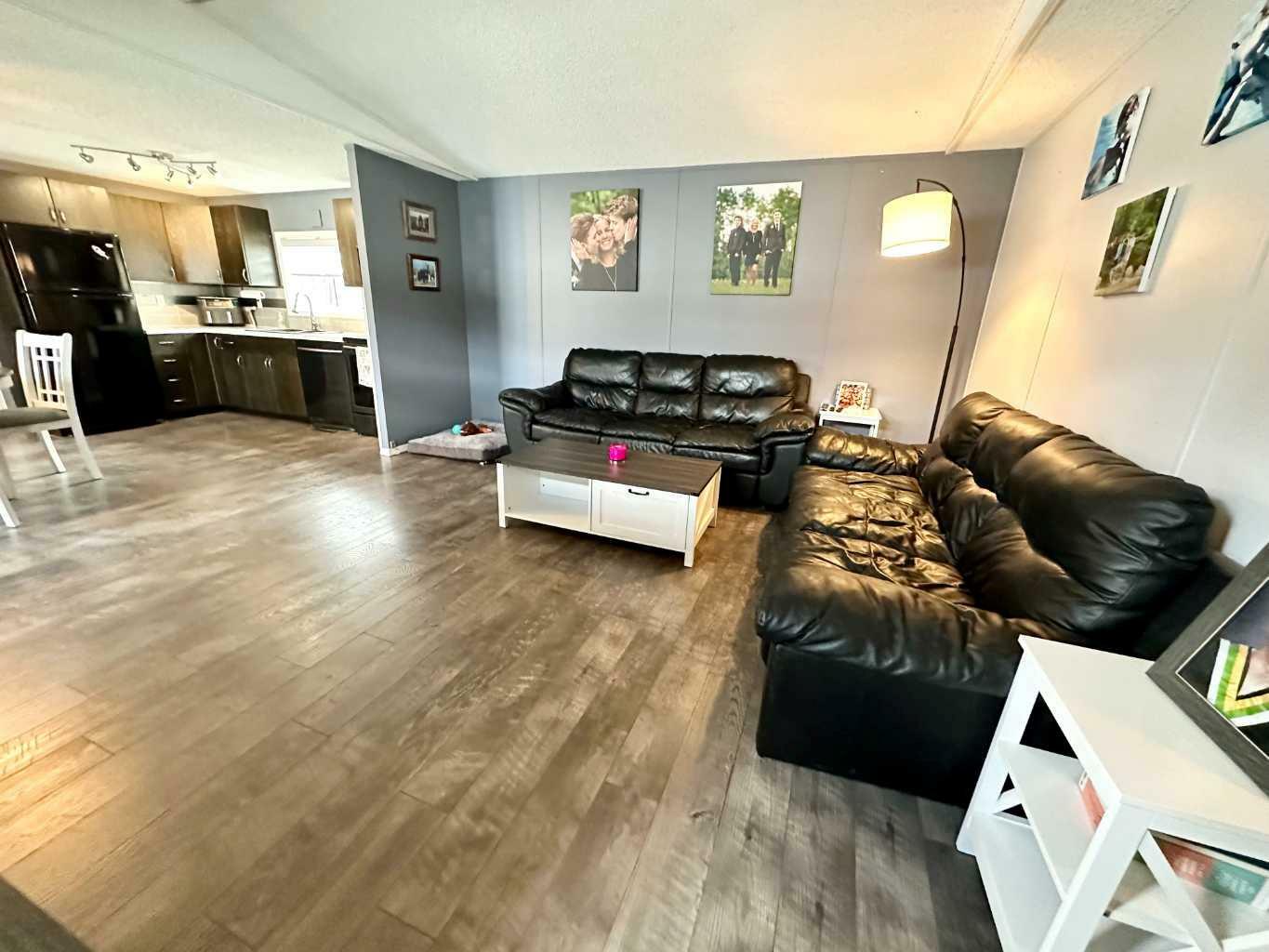 Property Photo: 222 Skogg Avenue AB T7V 1A6