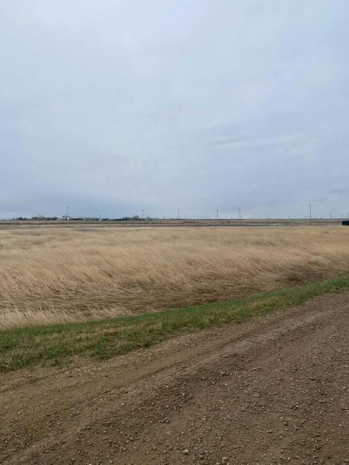 Property Photo: 150049 Hwy 542 4 AB T1R 1C5