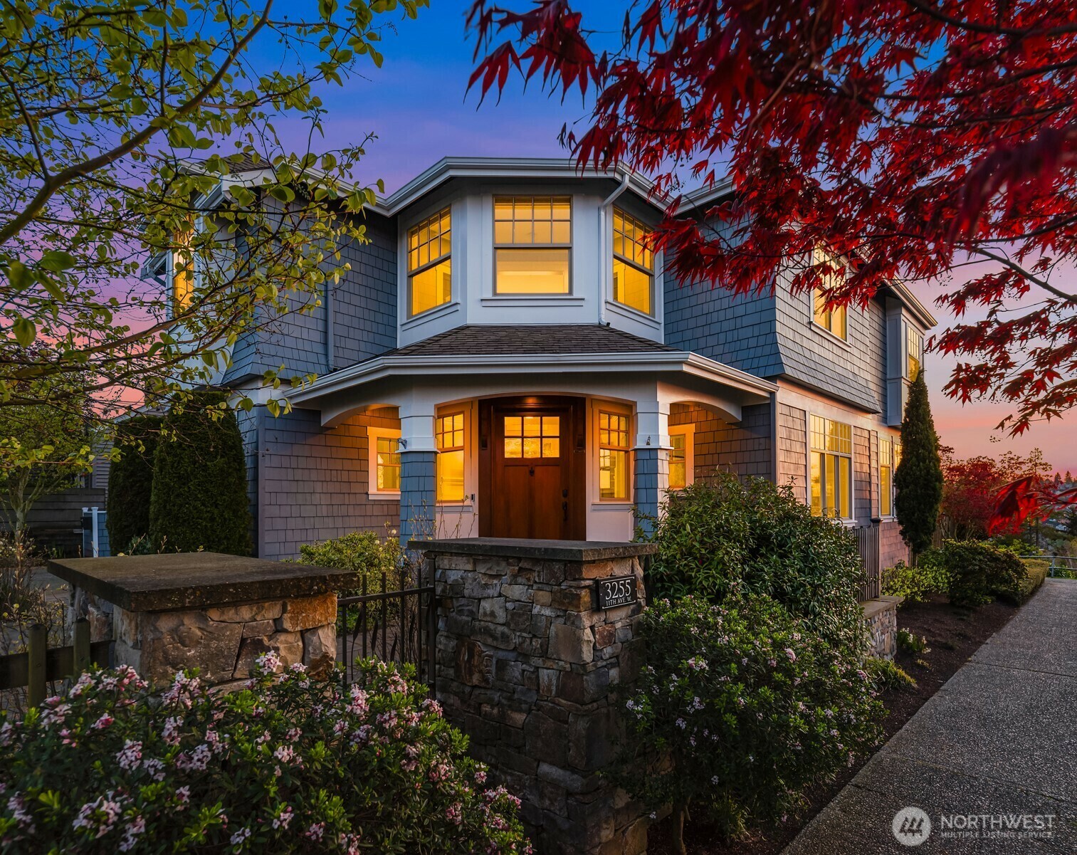 Property Photo: 3255 11th Avenue W WA 98119