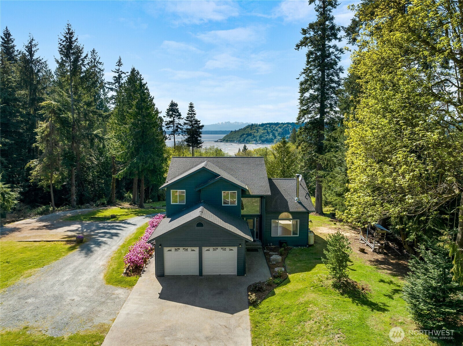 8053  Cultus Bay Road  Clinton WA 98236 photo