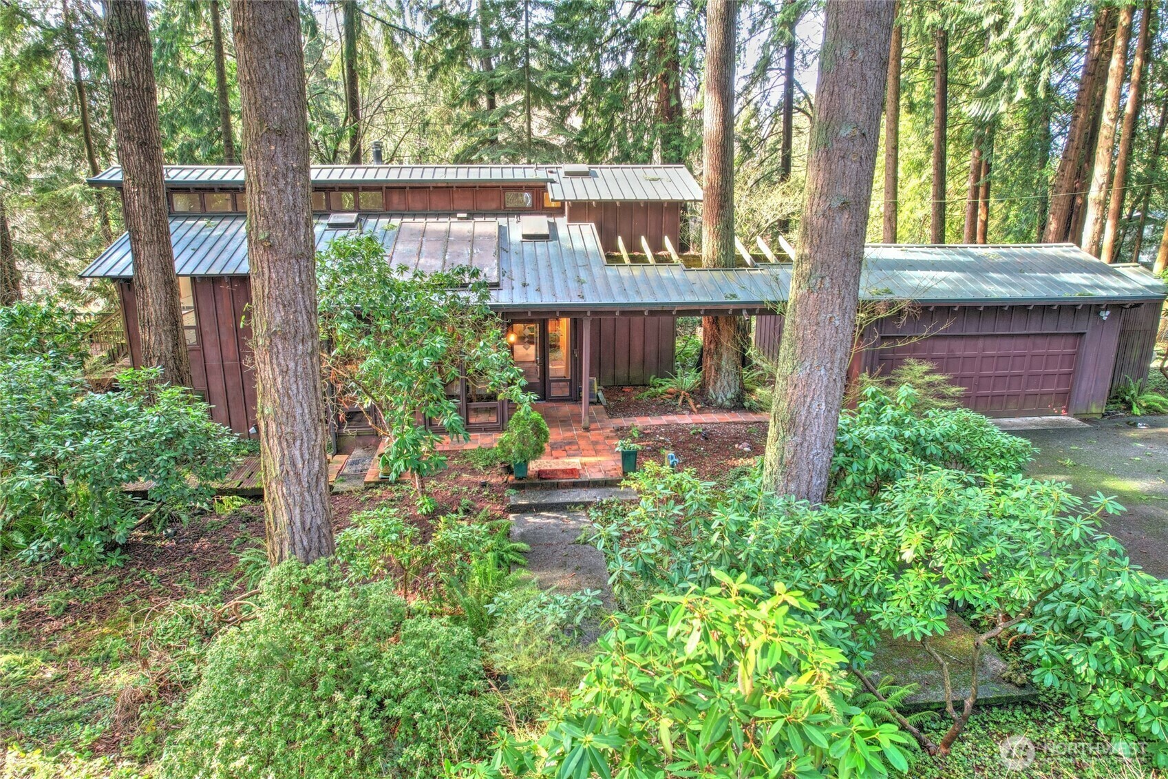 Property Photo: 13614 56th Avenue NE WA 98271