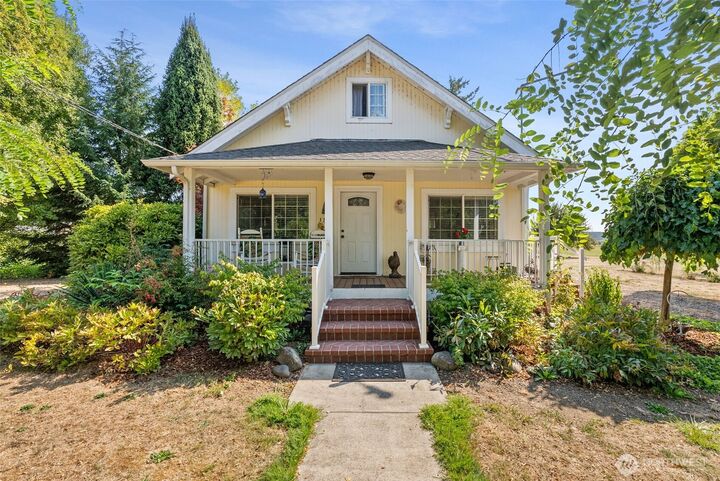 Property Photo:  379  Twin Oaks Road  WA 98532 