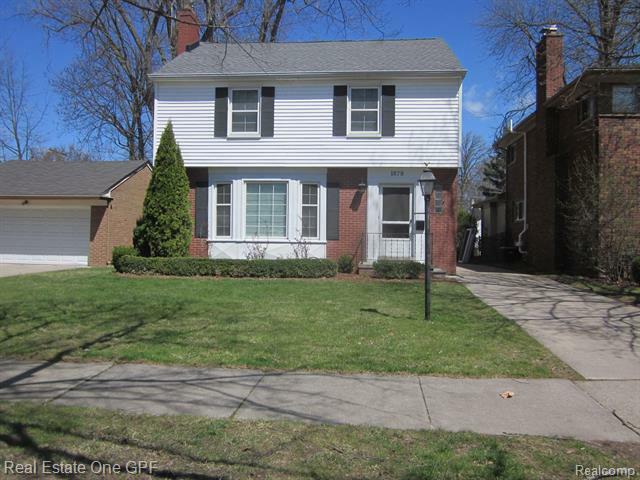 Property Photo: 1878 Prestwick Road MI 48236