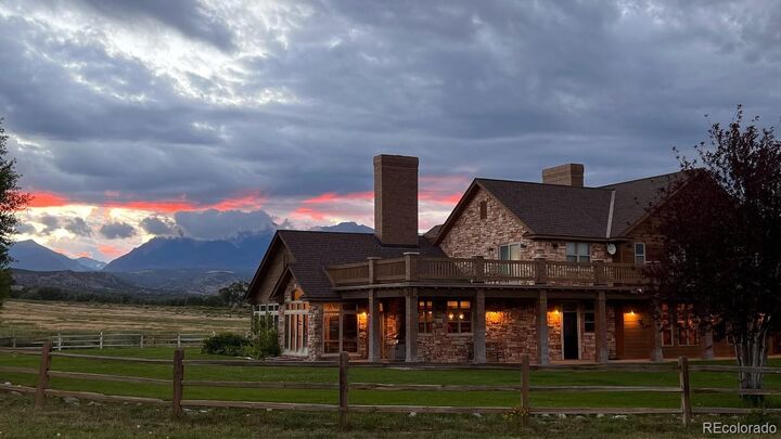 Property Photo:  8270 County Road 160  CO 81201 
