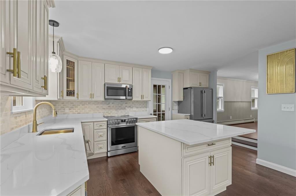 242 Burnt Hill Road  Scituate RI 02831 photo