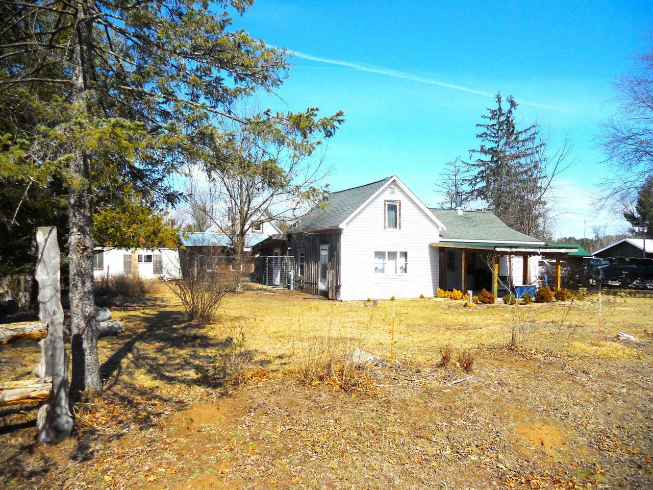 Property Photo: 1828 County Road C WI 54613