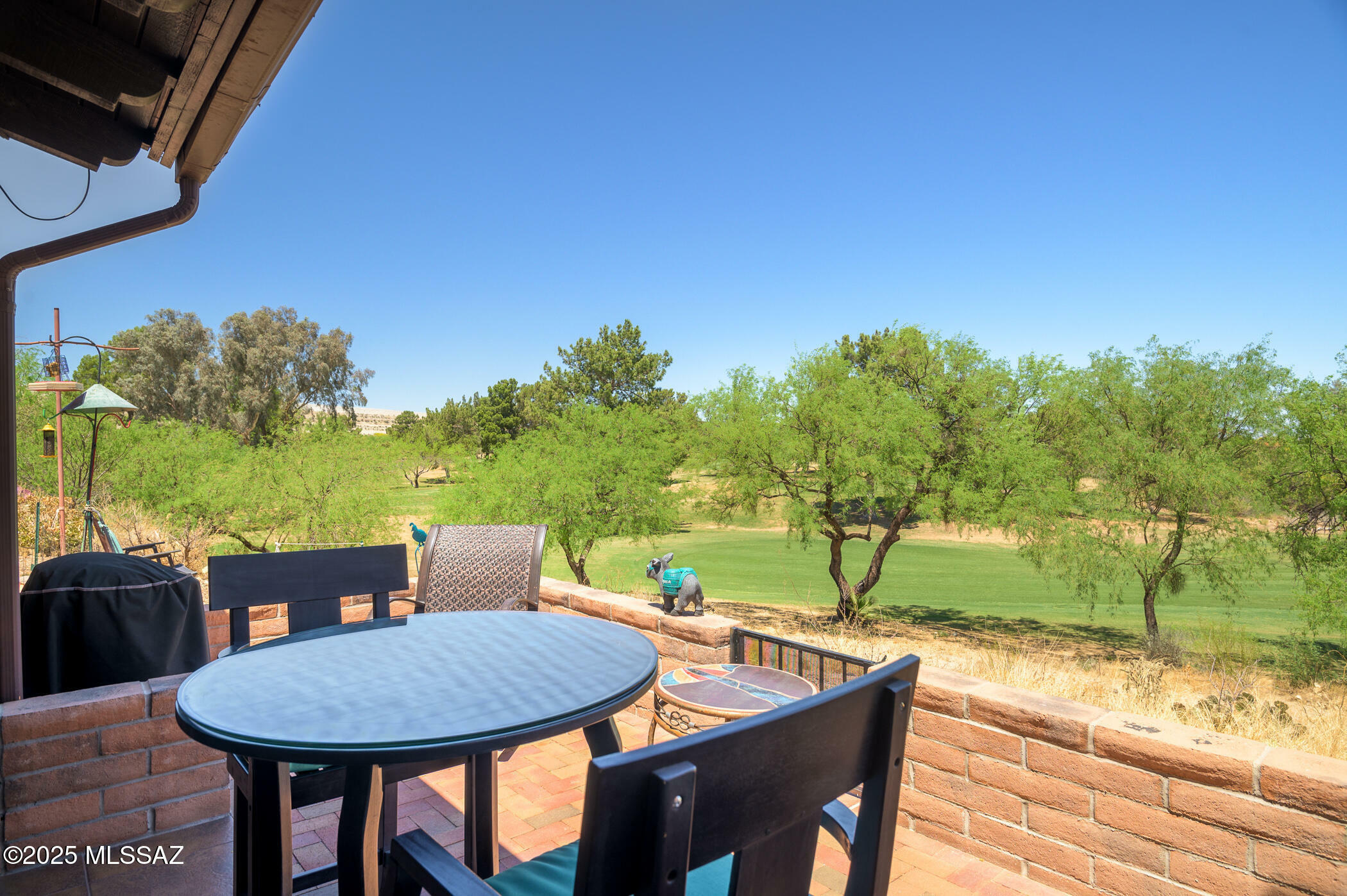 Property Photo: 1404 W Desert Hills Drive AZ 85622