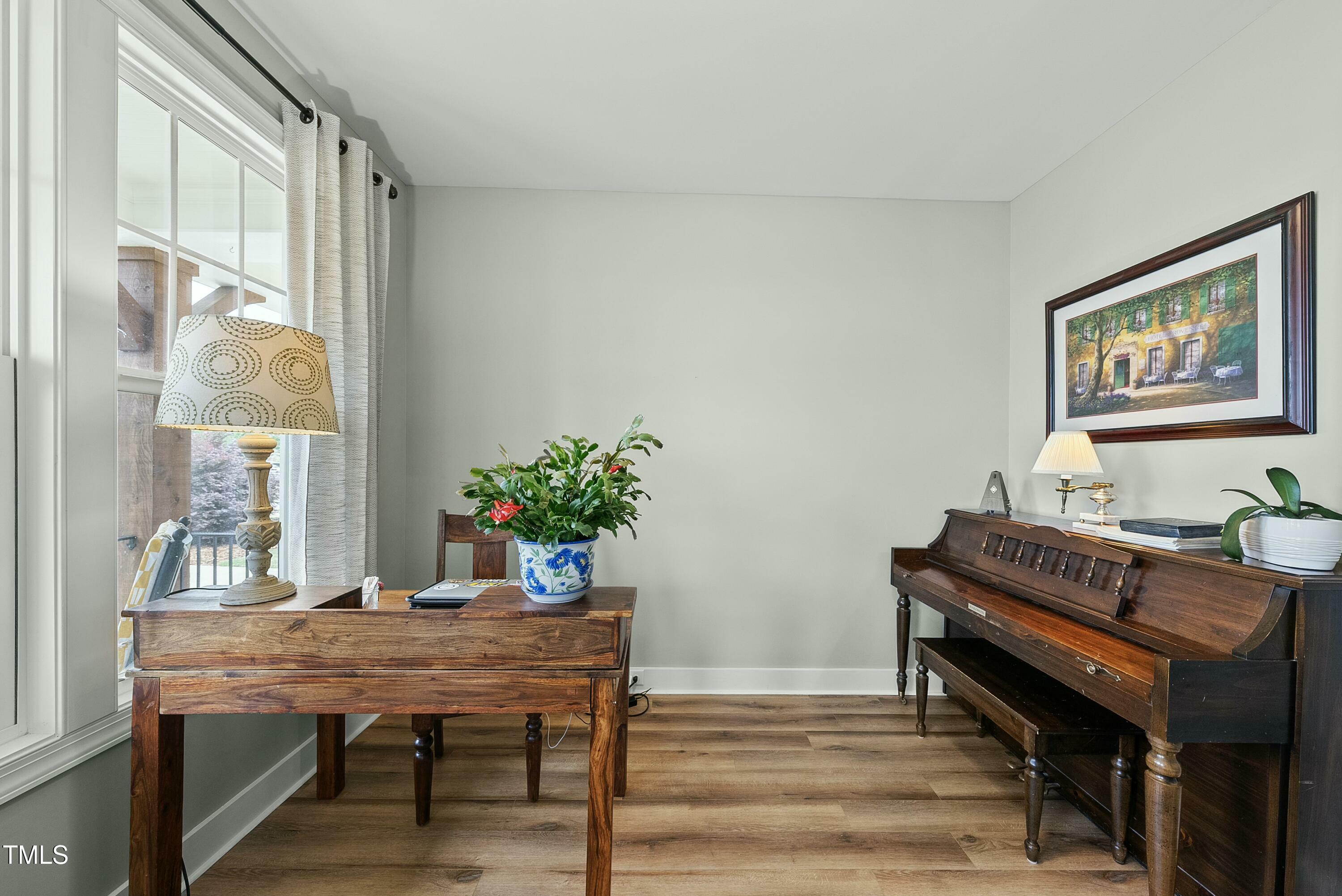 Property Photo: 233 Pointe Park Circle NC 27540