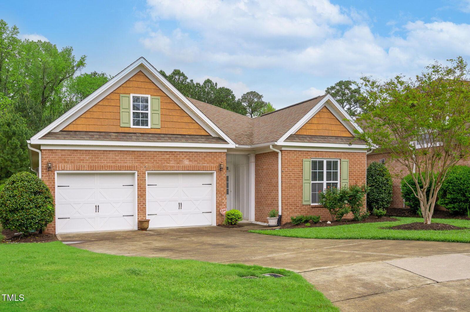 Property Photo: 4 Calwell Creek Drive NC 27517